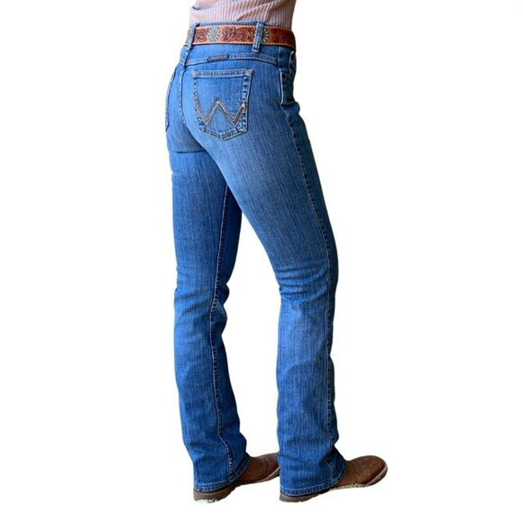 Wrangler | Jeans | Wrangler Womens Ultimate Riding Qbaby Jeans Size 56 ...